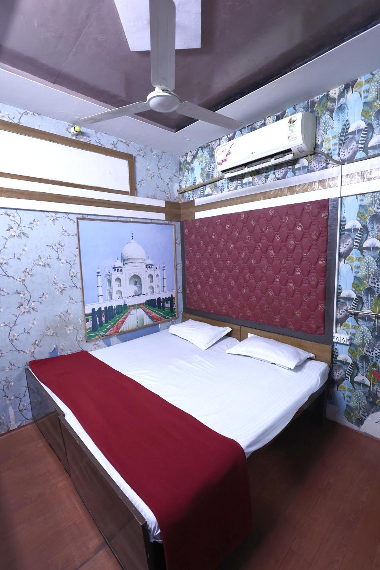 Taj City Hotel Agra  Exterior photo
